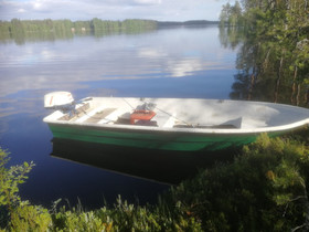 Tasaperävene ja moottori, Moottoriveneet, Veneet, Joensuu, Tori.fi Tasaperävene ja moottori, Moottoriveneet, Veneet, Joensuu, Tori.fi