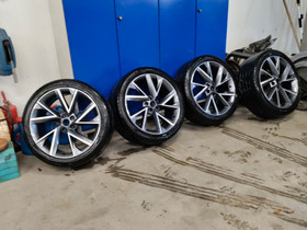 Skoda OEM 19" alut 245)40/19" kesät, Renkaat ja vanteet, Hattula, Tori.fi Skoda OEM 19" alut 245)40/19" kesät, Renkaat ja vanteet, Hattula, Tori.fi