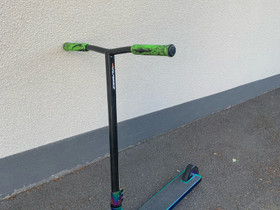 Scootti lauta uusi, Rullaluistelu ja skeittaus, Urheilu ja ulkoilu, Vantaa, Tori.fi Scootti lauta uusi, Rullaluistelu ja skeittaus, Urheilu ja ulkoilu, Vantaa, Tori.fi