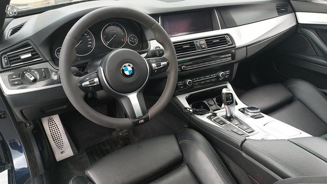 BMW 530d Xdrive 18
