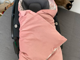 Turvaistuimen viltti, Turvaistuimet ja kaukalot, Lastentarvikkeet ja lelut, Nurmijärvi, Tori.fi Turvaistuimen viltti, Turvaistuimet ja kaukalot, Lastentarvikkeet ja lelut, Nurmijärvi, Tori.fi
