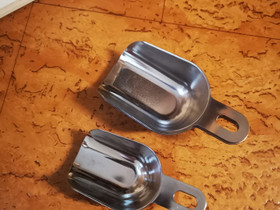 Metallisia kauhoja, Keittiövälineet, Keittiötarvikkeet ja astiat, Pori, Tori.fi Metallisia kauhoja, Keittiövälineet, Keittiötarvikkeet ja astiat, Pori, Tori.fi