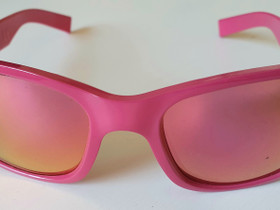 Julbo Reach L pinkit aurinkolasit, Muut lastentarvikkeet, Lastentarvikkeet ja lelut, Tampere, Tori.fi Julbo Reach L pinkit aurinkolasit, Muut lastentarvikkeet, Lastentarvikkeet ja lelut, Tampere, Tori.fi