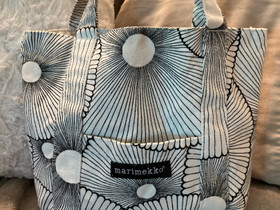 MARIMEKKO Pieni Peruskassi, Laukut ja hatut, Asusteet ja kellot, Kemi, Tori.fi MARIMEKKO Pieni Peruskassi, Laukut ja hatut, Asusteet ja kellot, Kemi, Tori.fi