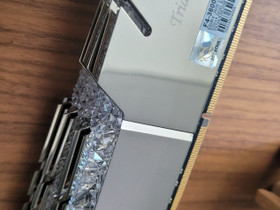 128GB G.Skill TridentZ Royal DDR4 3600Mhz (4x32GB), Komponentit, Tietokoneet ja lisälaitteet, Espoo, Tori.fi
