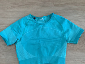 Gymshark Ultra Seamless crop top, Vaatteet ja kengät, Oulu, Tori.fi Gymshark Ultra Seamless crop top, Vaatteet ja kengät, Oulu, Tori.fi