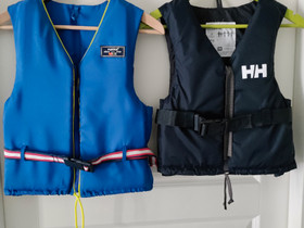 2 kpl kelluntaliivejä lapselle, Veneen varusteet ja varaosat, Venetarvikkeet ja veneily, Tuusula, Tori.fi 2 kpl kelluntaliivejä lapselle, Veneen varusteet ja varaosat, Venetarvikkeet ja veneily, Tuusula, Tori.fi