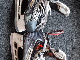 Bauer Vapor APX2 luistimet, Jääkiekko ja luistelu, Urheilu ja ulkoilu, Oulu, Tori.fi Bauer Vapor APX2 luistimet, Jääkiekko ja luistelu, Urheilu ja ulkoilu, Oulu, Tori.fi
