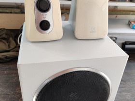 2.1 kaiuttimet Logitech, Oheislaitteet, Tietokoneet ja lisälaitteet, Janakkala, Tori.fi 2.1 kaiuttimet Logitech, Oheislaitteet, Tietokoneet ja lisälaitteet, Janakkala, Tori.fi