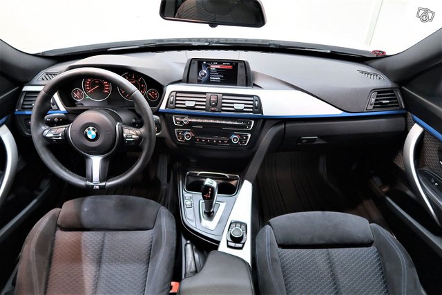 BMW 320 Gran Turismo 2