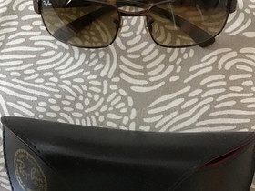 Ray-Ban aurinkolasit, Muut asusteet, Asusteet ja kellot, Helsinki, Tori.fi Ray-Ban aurinkolasit, Muut asusteet, Asusteet ja kellot, Helsinki, Tori.fi