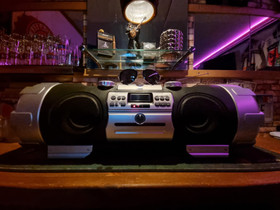 JVC RV-B99BK Boomblaster, Audio ja musiikkilaitteet, Viihde-elektroniikka, Jyväskylä, Tori.fi JVC RV-B99BK Boomblaster, Audio ja musiikkilaitteet, Viihde-elektroniikka, Jyväskylä, Tori.fi