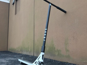 Custom temppupotkulauta, Rullaluistelu ja skeittaus, Urheilu ja ulkoilu, Turku, Tori.fi Custom temppupotkulauta, Rullaluistelu ja skeittaus, Urheilu ja ulkoilu, Turku, Tori.fi