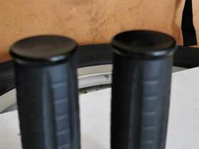 Kahvat tuumaiset, Moottoripyörän varaosat ja tarvikkeet, Mototarvikkeet ja varaosat, Joensuu, Tori.fi Kahvat tuumaiset, Moottoripyörän varaosat ja tarvikkeet, Mototarvikkeet ja varaosat, Joensuu, Tori.fi