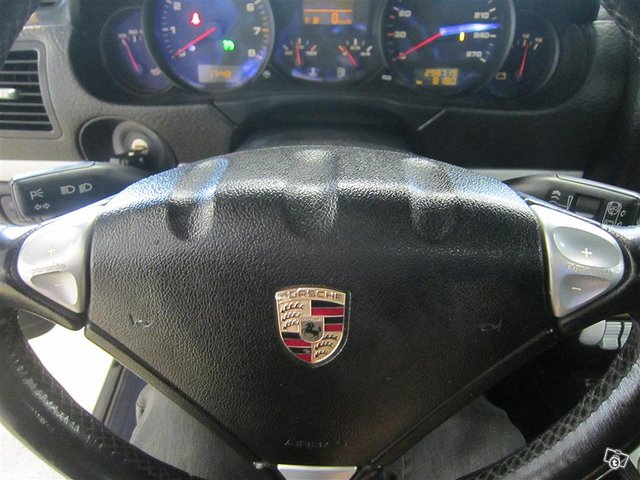 Porsche Cayenne 15