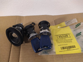 Fiat Punto 99- 3-ovisen lukkosarja, Autovaraosat, Auton varaosat ja tarvikkeet, Raisio, Tori.fi Fiat Punto 99- 3-ovisen lukkosarja, Autovaraosat, Auton varaosat ja tarvikkeet, Raisio, Tori.fi