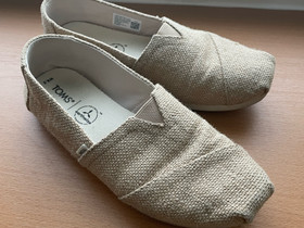 Toms koko 39, Vaatteet ja kengät, Rovaniemi, Tori.fi Toms koko 39, Vaatteet ja kengät, Rovaniemi, Tori.fi
