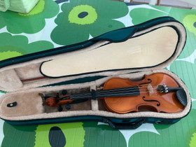 Viulu 1/2, Muu musiikki ja soittimet, Musiikki ja soittimet, Seinäjoki, Tori.fi Viulu 1/2, Muu musiikki ja soittimet, Musiikki ja soittimet, Seinäjoki, Tori.fi