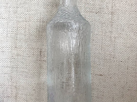 Finlandia pullo 1L, Muut keittiötarvikkeet, Keittiötarvikkeet ja astiat, Jyväskylä, Tori.fi Finlandia pullo 1L, Muut keittiötarvikkeet, Keittiötarvikkeet ja astiat, Jyväskylä, Tori.fi