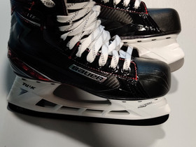 Bauer X Ltx pro 6.5D, Jääkiekko ja luistelu, Urheilu ja ulkoilu, Raisio, Tori.fi Bauer X Ltx pro 6.5D, Jääkiekko ja luistelu, Urheilu ja ulkoilu, Raisio, Tori.fi