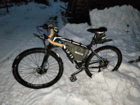 White cx pro 275 m - koko, Muut pyörät, Polkupyörät ja pyöräily, Kannus, Tori.fi White cx pro 275 m - koko, Muut pyörät, Polkupyörät ja pyöräily, Kannus, Tori.fi