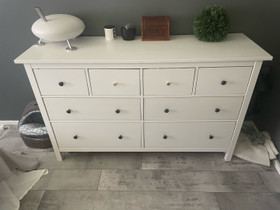 Ikea hemnes 8 laatikolla, Hyllyt ja säilytys, Sisustus ja huonekalut, Turku, Tori.fi Ikea hemnes 8 laatikolla, Hyllyt ja säilytys, Sisustus ja huonekalut, Turku, Tori.fi
