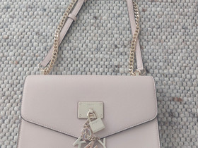 DKNY laukku, Laukut ja hatut, Asusteet ja kellot, Jyväskylä, Tori.fi DKNY laukku, Laukut ja hatut, Asusteet ja kellot, Jyväskylä, Tori.fi