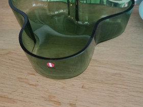Alvar Aalto tummanvihreä 195 x 50 mm, Astiat, Keräily, Pori, Tori.fi Alvar Aalto tummanvihreä 195 x 50 mm, Astiat, Keräily, Pori, Tori.fi