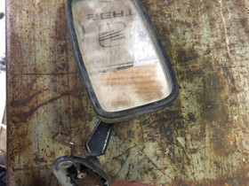 Volvo 140 kuskin puolen sivupeili, Autovaraosat, Auton varaosat ja tarvikkeet, Ilmajoki, Tori.fi Volvo 140 kuskin puolen sivupeili, Autovaraosat, Auton varaosat ja tarvikkeet, Ilmajoki, Tori.fi