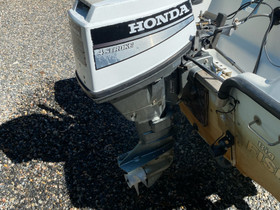 Honda 15hv, Perämoottorit, Venetarvikkeet ja veneily, Kontiolahti, Tori.fi Honda 15hv, Perämoottorit, Venetarvikkeet ja veneily, Kontiolahti, Tori.fi