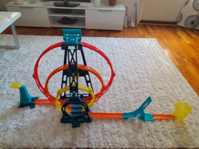 Hot wheels autorata, Lelut ja pelit, Lastentarvikkeet ja lelut, Seinäjoki, Tori.fi Hot wheels autorata, Lelut ja pelit, Lastentarvikkeet ja lelut, Seinäjoki, Tori.fi