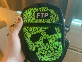 Ftp olkalaukku, Laukut ja hatut, Asusteet ja kellot, Jyväskylä, Tori.fi Ftp olkalaukku, Laukut ja hatut, Asusteet ja kellot, Jyväskylä, Tori.fi
