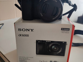 Sony A6000 järjestelmäkamera + 16-50mm PZ, Kamerat, Kamerat ja valokuvaus, Sotkamo, Tori.fi
