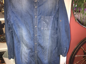 Xl farkkutunika, Vaatteet ja kengät, Kaarina, Tori.fi Xl farkkutunika, Vaatteet ja kengät, Kaarina, Tori.fi