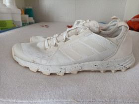 Adidas Terrex Agravic Speed 39 1/3, Juoksu ja lenkkeily, Urheilu ja ulkoilu, Espoo, Tori.fi Adidas Terrex Agravic Speed 39 1/3, Juoksu ja lenkkeily, Urheilu ja ulkoilu, Espoo, Tori.fi
