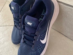 Nike Zoom Structure 23, Juoksu ja lenkkeily, Urheilu ja ulkoilu, Muurame, Tori.fi Nike Zoom Structure 23, Juoksu ja lenkkeily, Urheilu ja ulkoilu, Muurame, Tori.fi