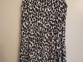 Kuviollinen, hihaton mekko, S/M, Vaatteet ja kengät, Helsinki, Tori.fi Kuviollinen, hihaton mekko, S/M, Vaatteet ja kengät, Helsinki, Tori.fi