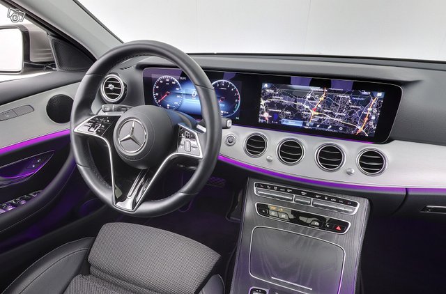 Mercedes-Benz E 12
