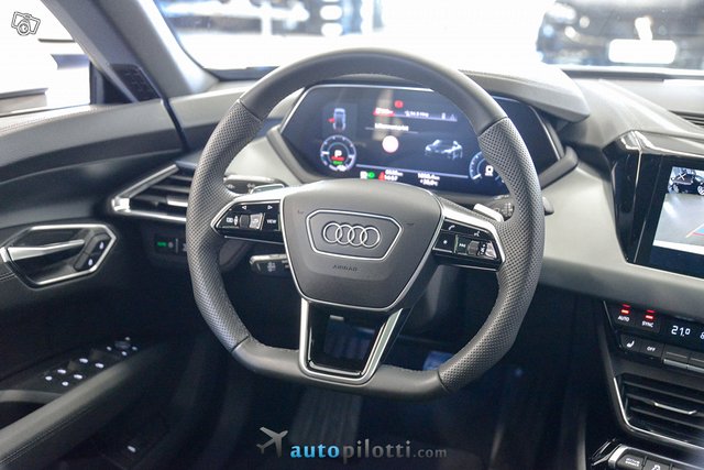Audi E-Tron GT 19