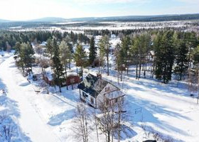5H, Arbetsstugevägen 13, Muodoslompolo, Muodoslomp, Ulkomaan asunnot, Helsinki, Tori.fi 5H, Arbetsstugevägen 13, Muodoslompolo, Muodoslomp, Ulkomaan asunnot, Helsinki, Tori.fi