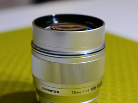 Olympus 75mm/1.8 objektiivi, Objektiivit, Kamerat ja valokuvaus, Raisio, Tori.fi Olympus 75mm/1.8 objektiivi, Objektiivit, Kamerat ja valokuvaus, Raisio, Tori.fi