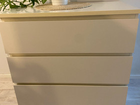 Malm lipasto, Hyllyt ja säilytys, Sisustus ja huonekalut, Jyväskylä, Tori.fi Malm lipasto, Hyllyt ja säilytys, Sisustus ja huonekalut, Jyväskylä, Tori.fi