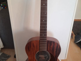 Harley Benton akkari, Kitarat, bassot ja vahvistimet, Musiikki ja soittimet, Saarijärvi, Tori.fi Harley Benton akkari, Kitarat, bassot ja vahvistimet, Musiikki ja soittimet, Saarijärvi, Tori.fi