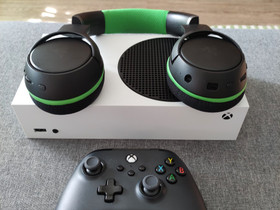 Xbox series S ja kuulokkeet, Pelikonsolit ja pelaaminen, Viihde-elektroniikka, Kouvola, Tori.fi Xbox series S ja kuulokkeet, Pelikonsolit ja pelaaminen, Viihde-elektroniikka, Kouvola, Tori.fi