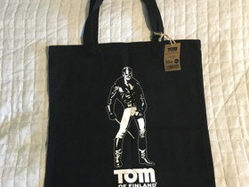 Tom of Finland kangaskassi, Laukut ja hatut, Asusteet ja kellot, Hämeenlinna, Tori.fi Tom of Finland kangaskassi, Laukut ja hatut, Asusteet ja kellot, Hämeenlinna, Tori.fi
