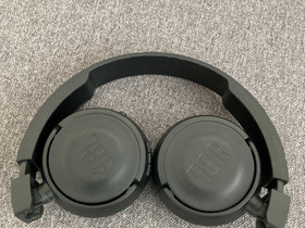 JBL T450BT kuulokkeet, Audio ja musiikkilaitteet, Viihde-elektroniikka, Joensuu, Tori.fi JBL T450BT kuulokkeet, Audio ja musiikkilaitteet, Viihde-elektroniikka, Joensuu, Tori.fi