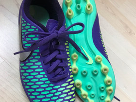 Nike Magista nappikset, 35,5/ uk3, Jalkapallo, Urheilu ja ulkoilu, Oulu, Tori.fi Nike Magista nappikset, 35,5/ uk3, Jalkapallo, Urheilu ja ulkoilu, Oulu, Tori.fi