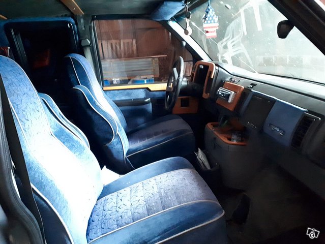 Chevrolet Astro 8