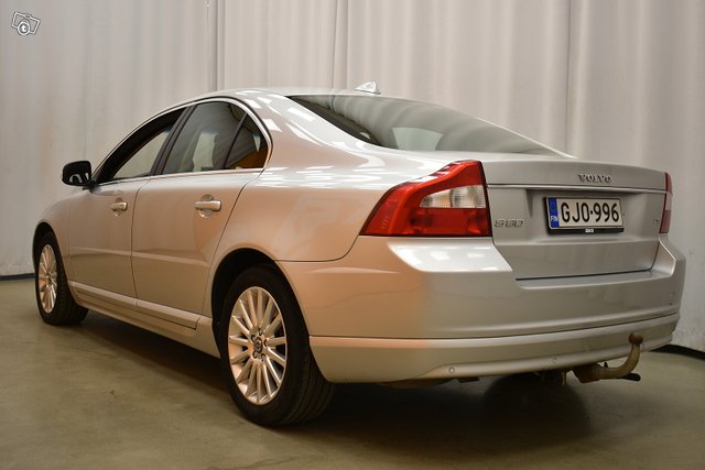 VOLVO S80 2.4 572-409-068 GF-TB5244 GH-TB5244用 I LBN3 VARTA ブルーダイナミックバッテリー  【信頼】 I