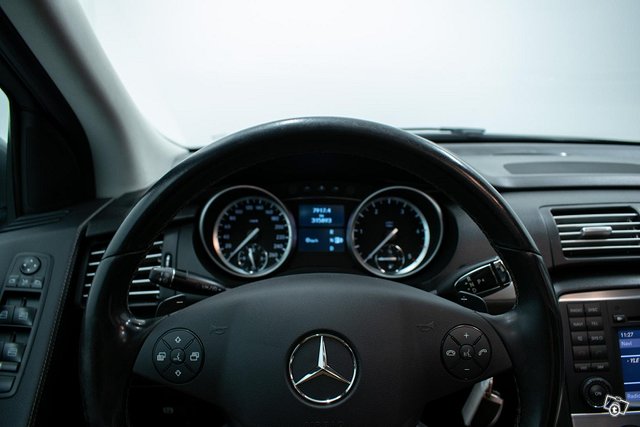 Mercedes-Benz R 13